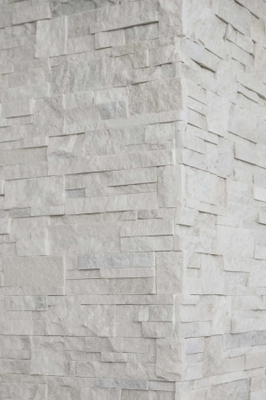 Натуральный камень Pharaon Кварцит белый модерн 180x350 мм Натуральный камень Pharaon Кварцит белый модерн 180x350 мм