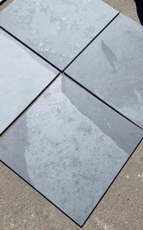 Натуральный камень Pharaon Сланец черный нат.скол 600x600 мм Натуральный камень Pharaon Сланец черный нат.скол 600x600 мм