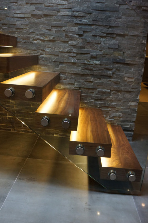 Натуральный камень Pharaon Сланец чёрный классик 150x600 мм Натуральный камень Pharaon Сланец чёрный классик 150x600 мм