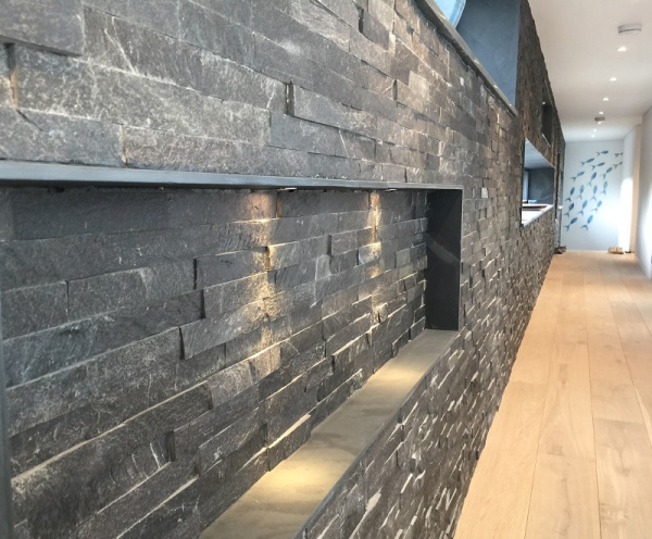 Натуральный камень Pharaon Сланец черный нарезка 70x300 мм Натуральный камень Pharaon Сланец черный нарезка 70x300 мм