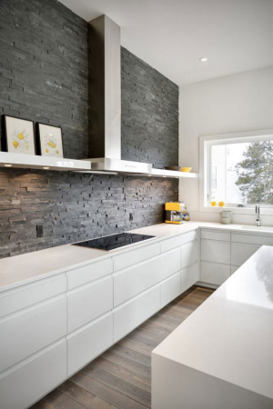 Натуральный камень Pharaon Сланец чёрный классик 150x600 мм Натуральный камень Pharaon Сланец чёрный классик 150x600 мм