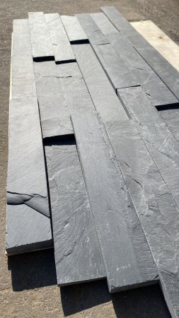 Натуральный камень Pharaon Сланец черный нарезка 70x300 мм Натуральный камень Pharaon Сланец черный нарезка 70x300 мм