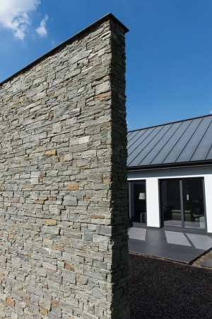 Натуральный камень Pharaon Кварцит серо-зеленый грубый 200x550 мм Натуральный камень Pharaon Кварцит серо-зеленый грубый 200x550 мм