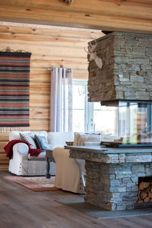 Натуральный камень Pharaon Кварцит серо-зеленый грубый, наружный угол  200x200;350 мм Натуральный камень Pharaon Кварцит серо-зеленый грубый, наружный угол  200x200;350 мм