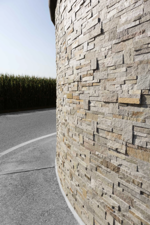 Натуральный камень Pharaon Сланец бежевый модерн 180x350 мм Натуральный камень Pharaon Сланец бежевый модерн 180x350 мм