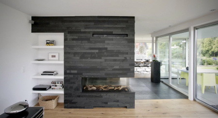 Натуральный камень Pharaon Сланец черный нарезка 70x300 мм Натуральный камень Pharaon Сланец черный нарезка 70x300 мм