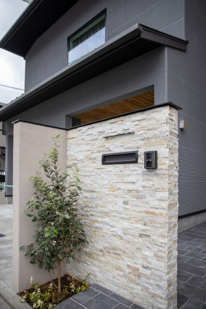 Натуральный камень Pharaon Кварцит бежевый классик 150x600 мм Натуральный камень Pharaon Кварцит бежевый классик 150x600 мм