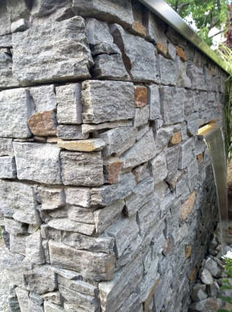 Натуральный камень Pharaon Кварцит серо-зеленый грубый 200x550 мм Натуральный камень Pharaon Кварцит серо-зеленый грубый 200x550 мм